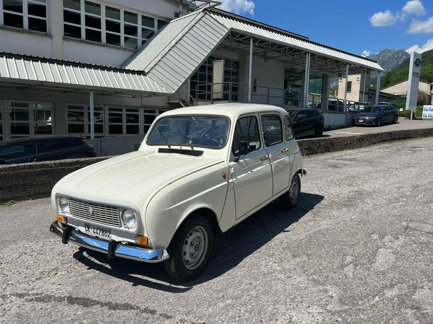 Renault R 4 Blanc - 1