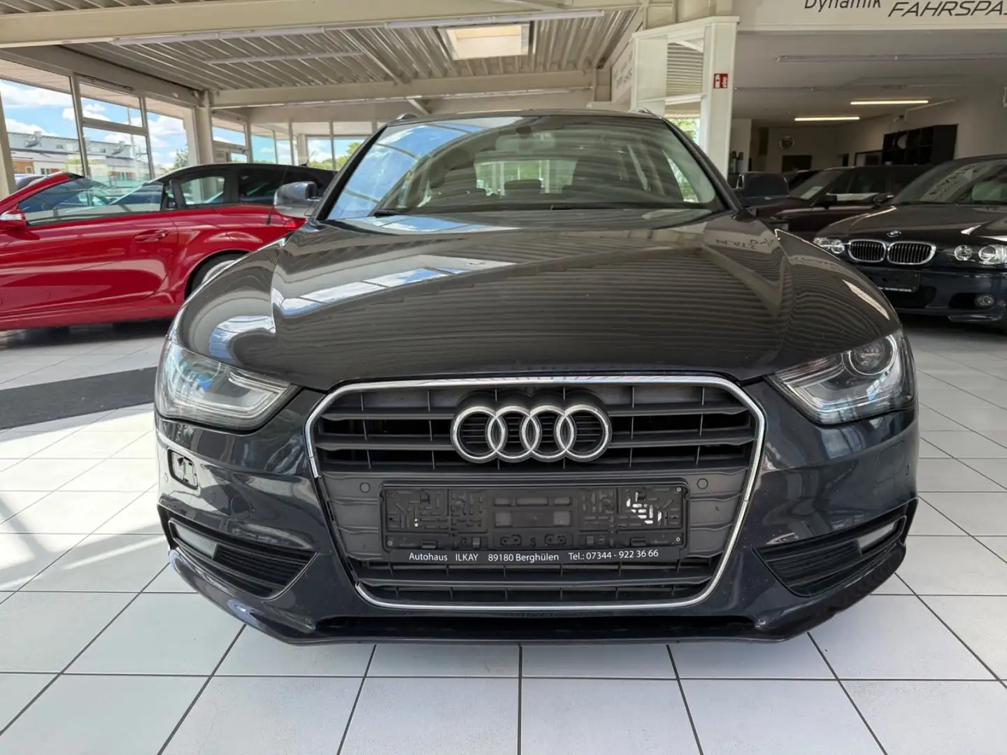 Audi A4 Avant Ambiente,Xenon,Navi,Pdc,Klima,Tüv 01/26 Bleu - 2