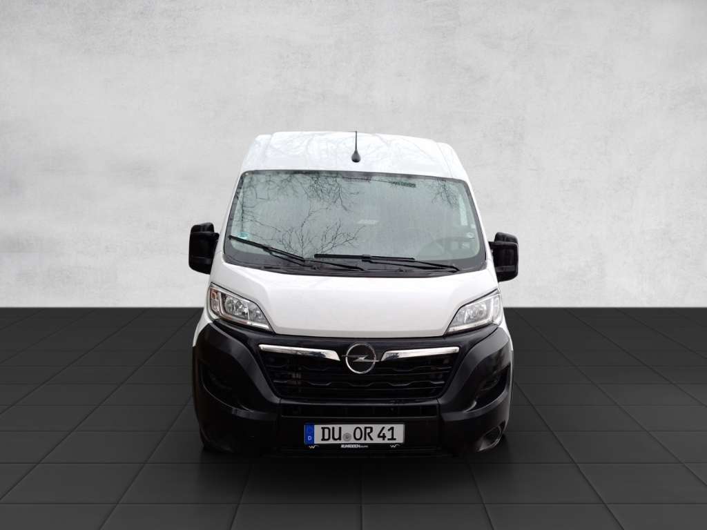 Opel Movano