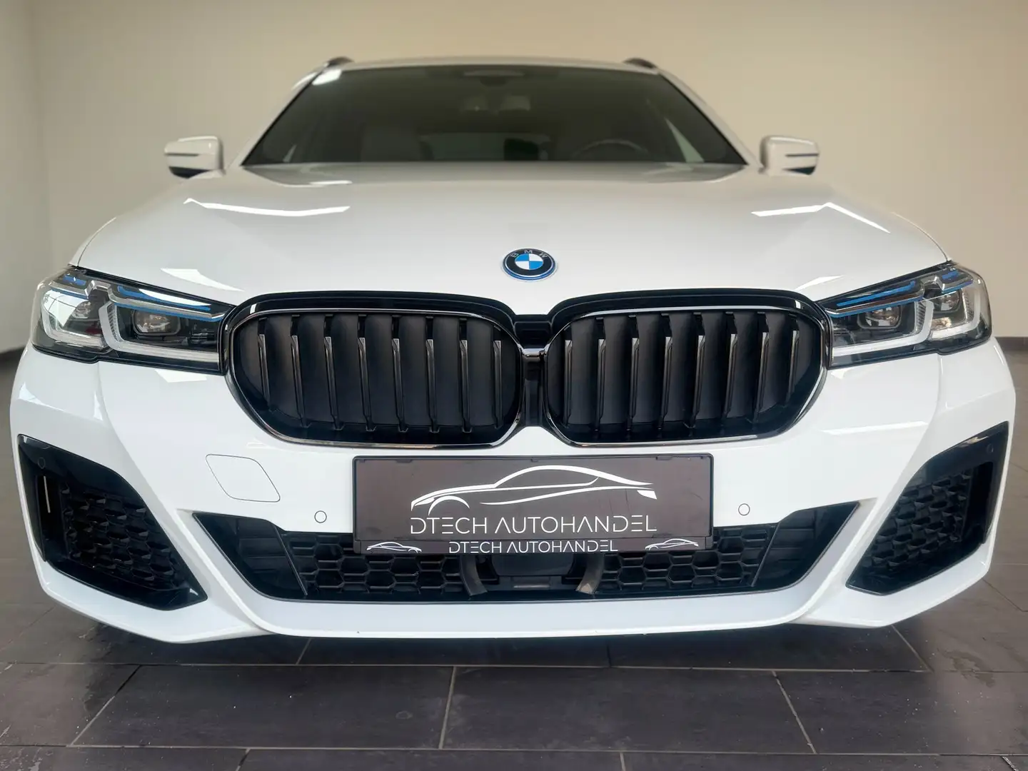 BMW 530 530 e xDrive MSport/LASER/AHK/ACC/HEADUP/KEYLESS Weiß - 2