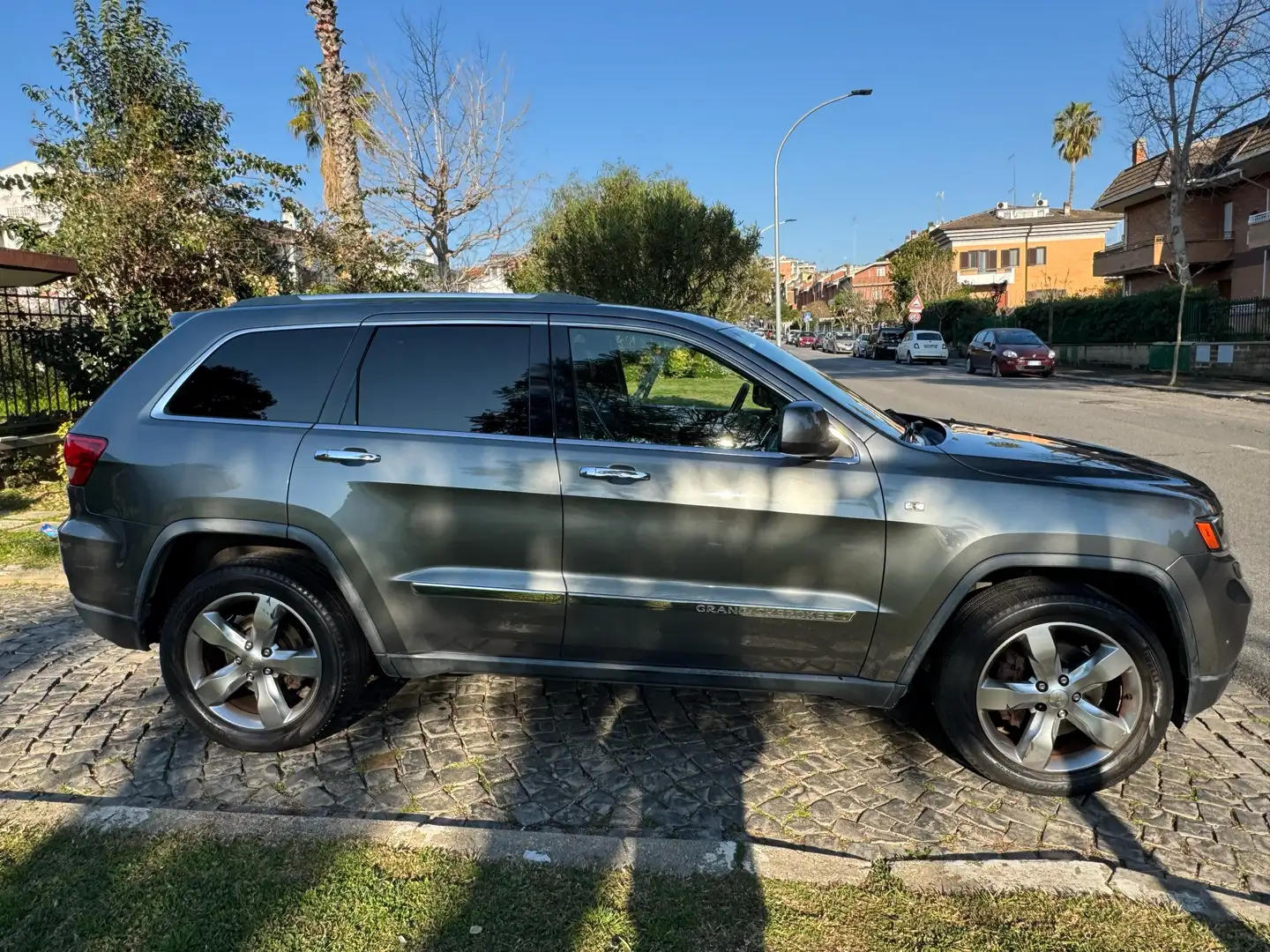 Jeep Grand Cherokee 3.0 crd Overland auto - 2