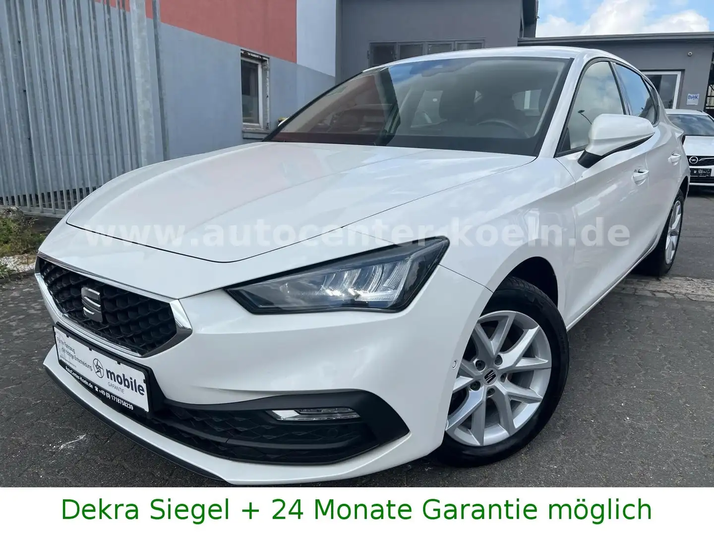 SEAT Leon 81kW.Navi.AppLink.SHZ.Kamera.PDC.2-Hand Blanc - 1