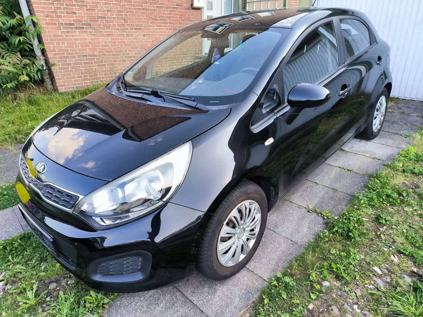 Kia Rio Edition7 109PS-87tkm-Serviceheft-Klima-Tüv06/27 Schwarz - 2