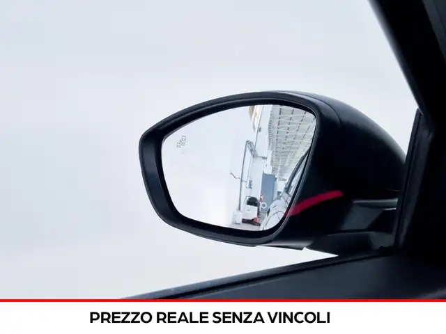 Jeep Avenger view 22