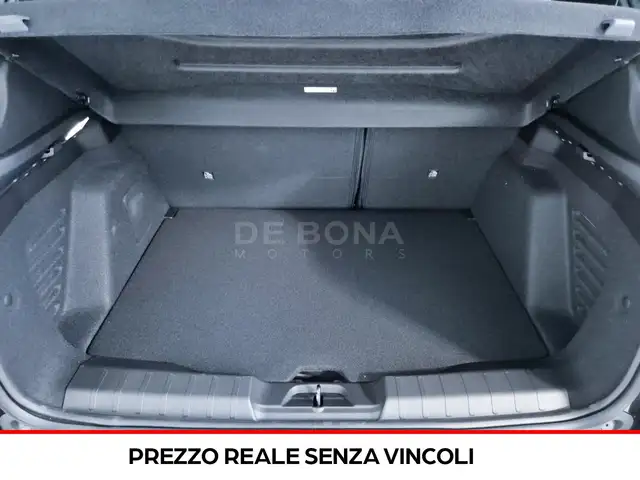 Jeep Avenger view 17