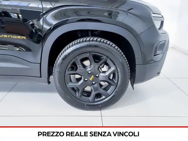 Jeep Avenger view 15