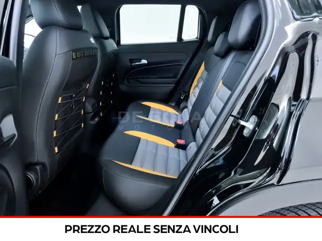 Jeep Avenger view 8