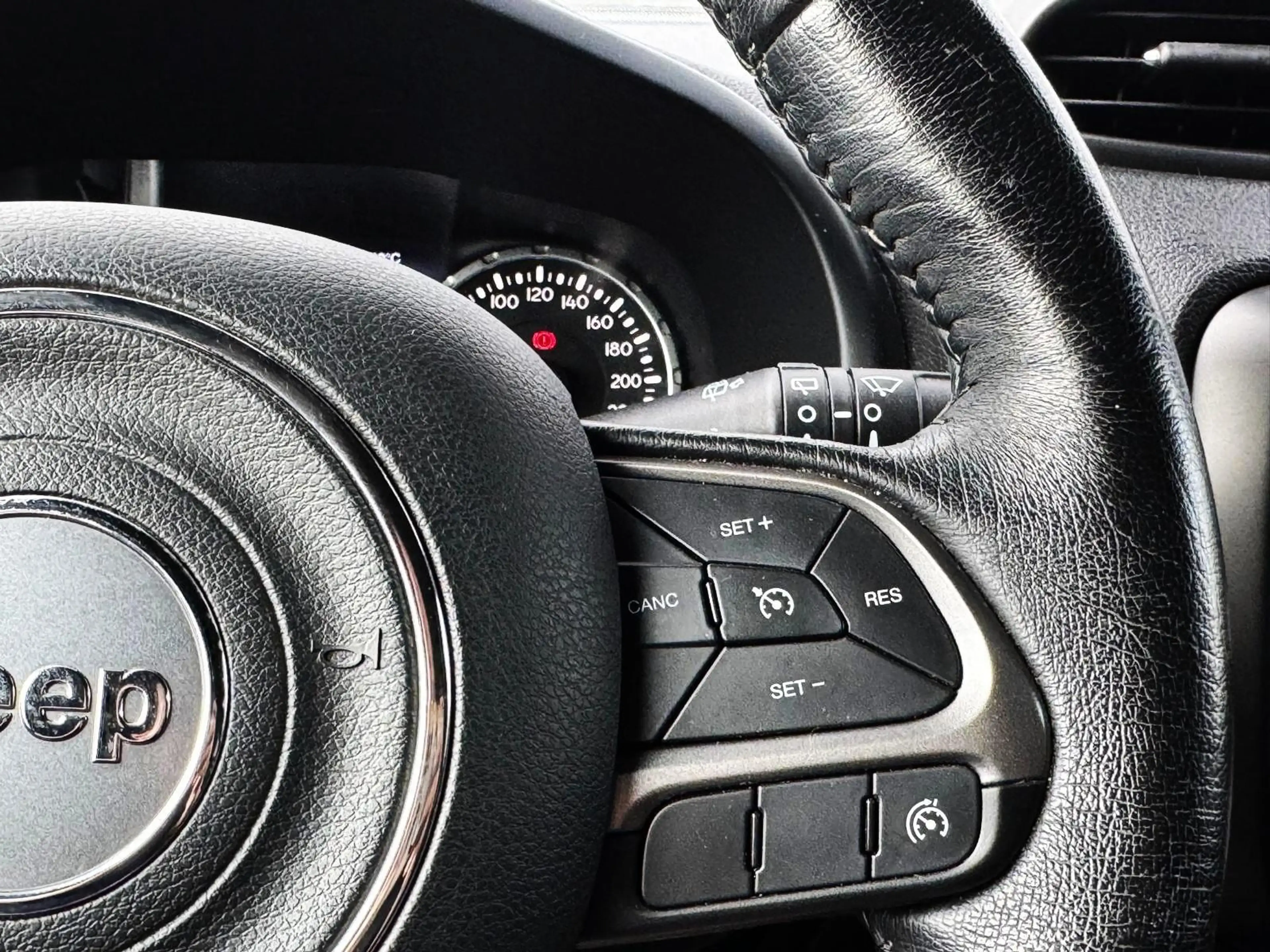 Jeep Renegade 1.3 TGDi Limited 4x2/Led/Navi/Camera/Automaat — photo 11