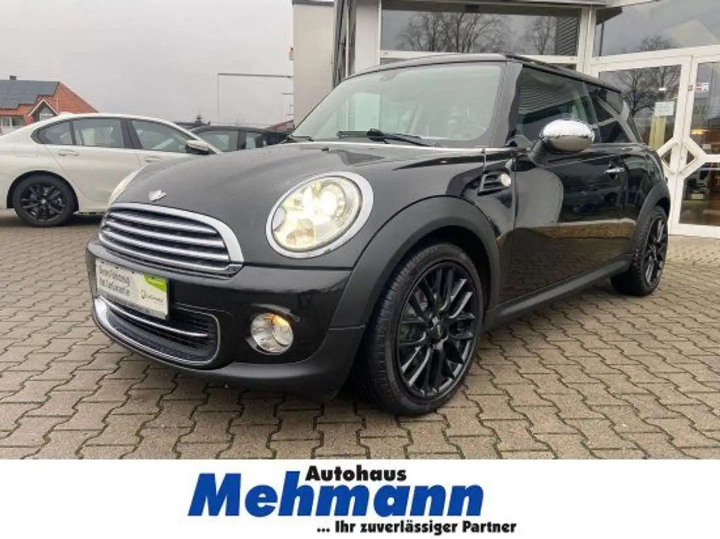 MINI Cooper 1.6 Chili Colour Line Xenon*Pano*SHZ*Nav Noir - 1