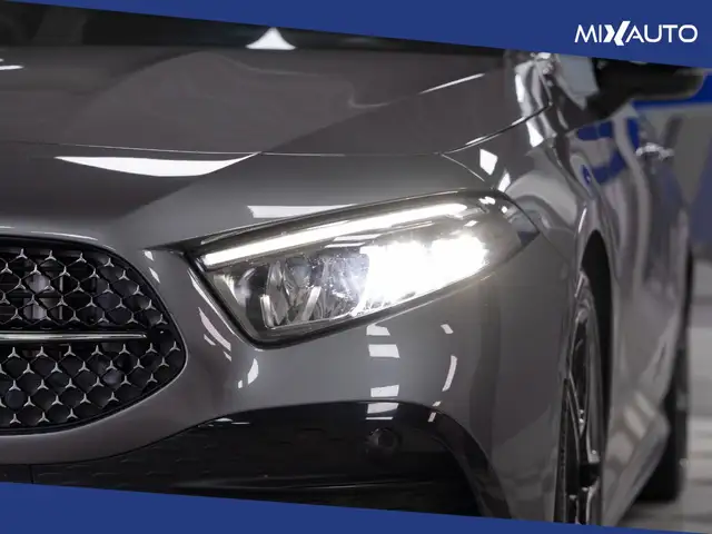 Mercedes-Benz A-Class view 10