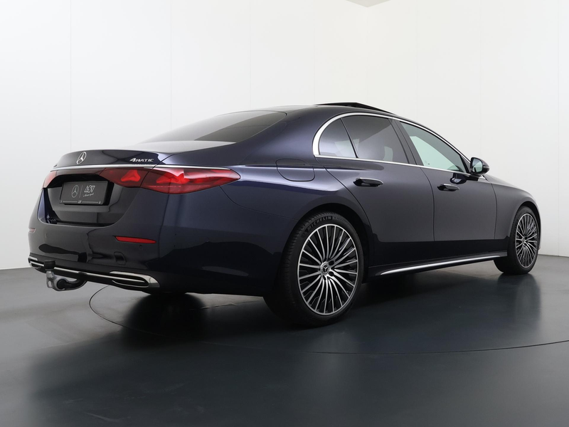Mercedes-Benz E 400 e 4MATIC Exclusive Line | Luchtvering & Achteras b — photo 9