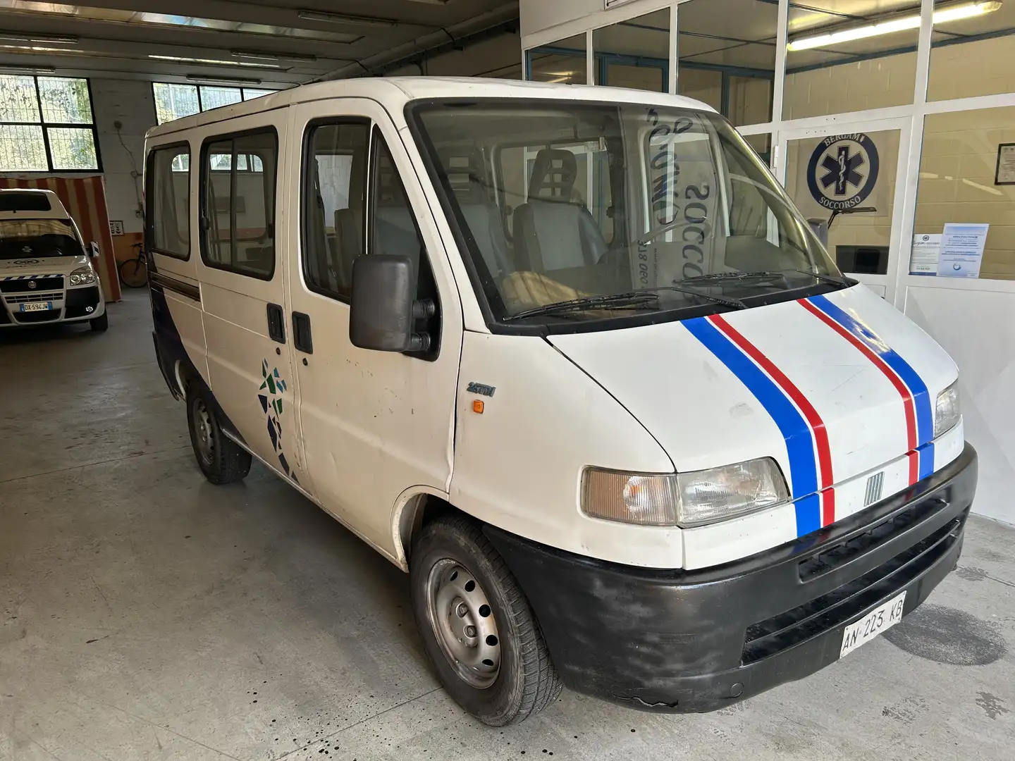 Fiat Ducato 9  posti - 1