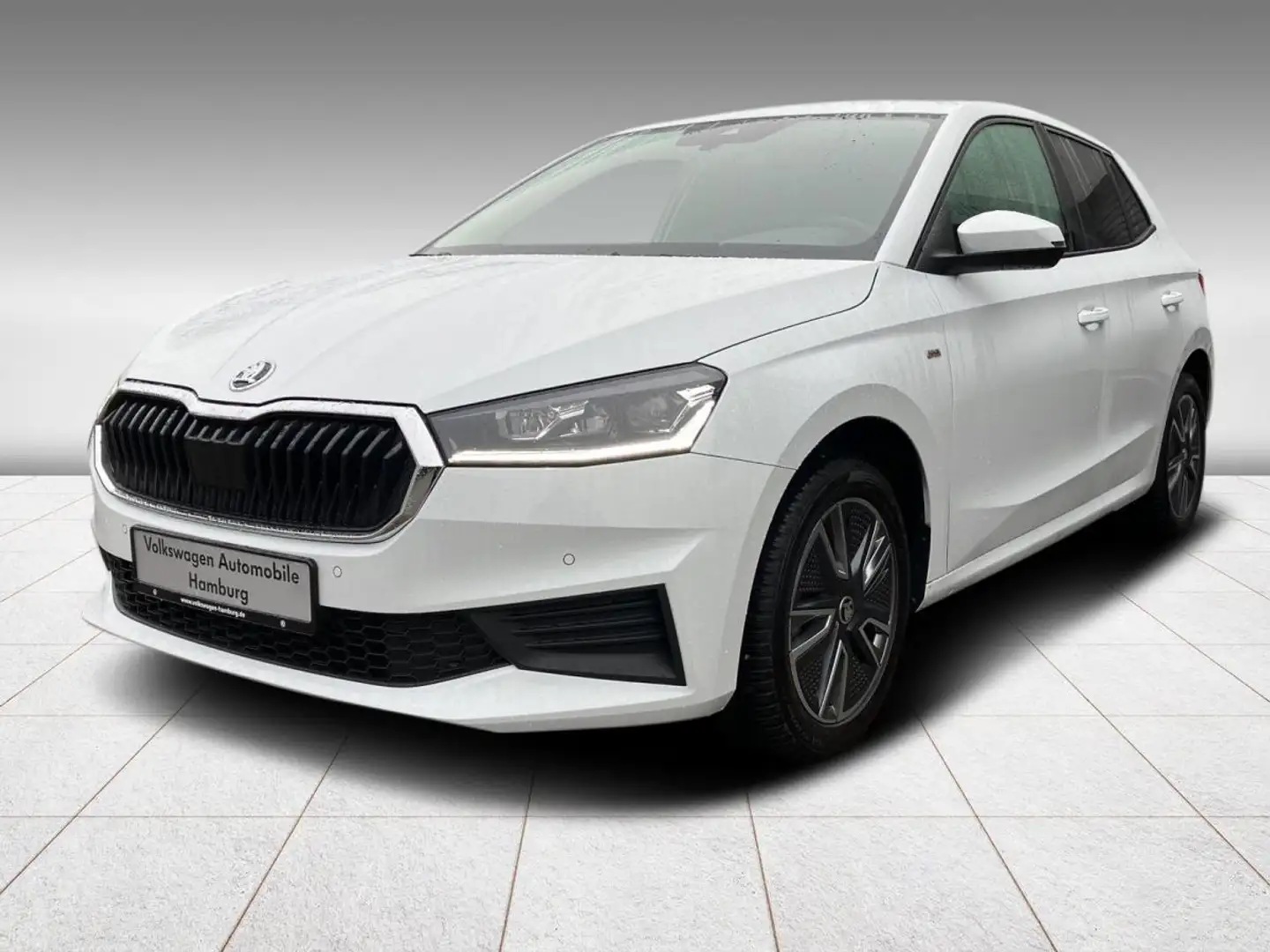 Skoda Fabia 1.0 TSI Tour Klima LED Einparkhilfe Weiß - 1