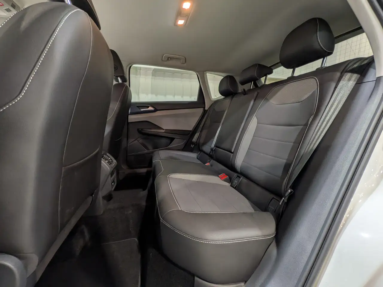 Volkswagen Taos снимка Volkswagen Taos
