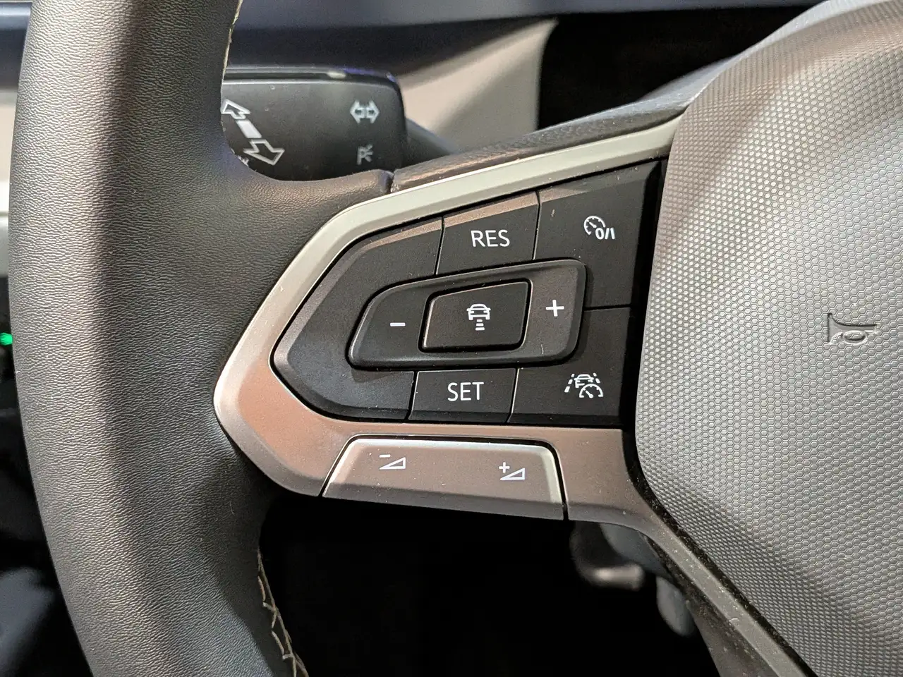 Volkswagen Taos снимка Volkswagen Taos