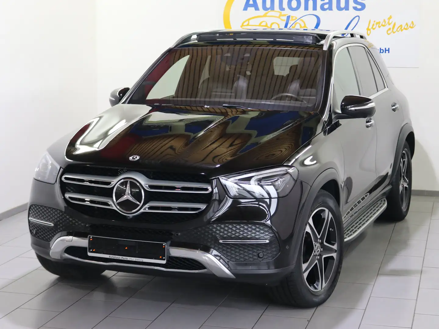 Mercedes-Benz GLE 300 D 4M EXCLUSIVE"7-SITZ"PANO"STANDHZG"DISTR+"AHK"MMY Noir - 1