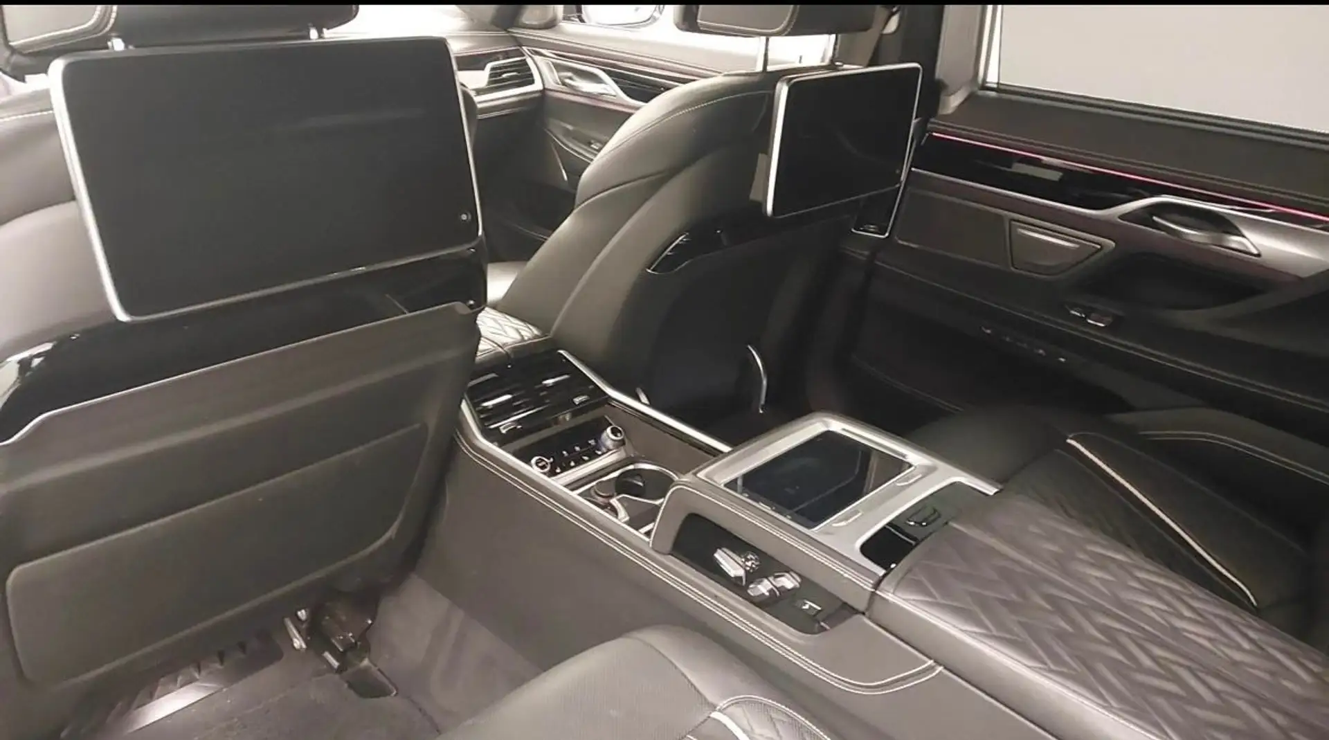 BMW 740 L d xDrive M Sport*ExecutiveLo*SkyLo*Fond Grau - 1