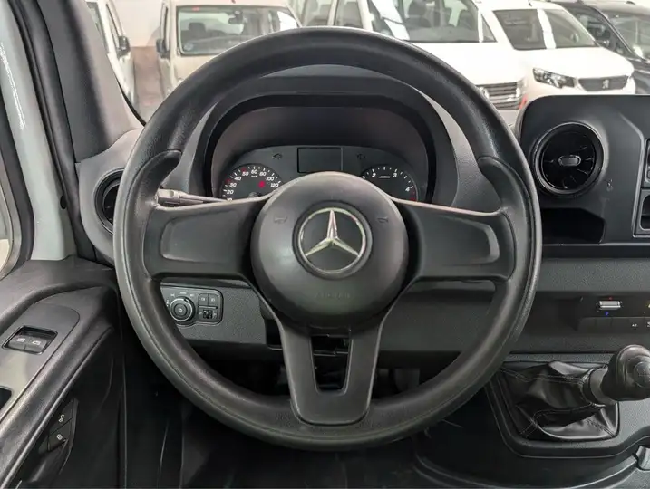 Mercedes-Benz Sprinter 2020, foto 22