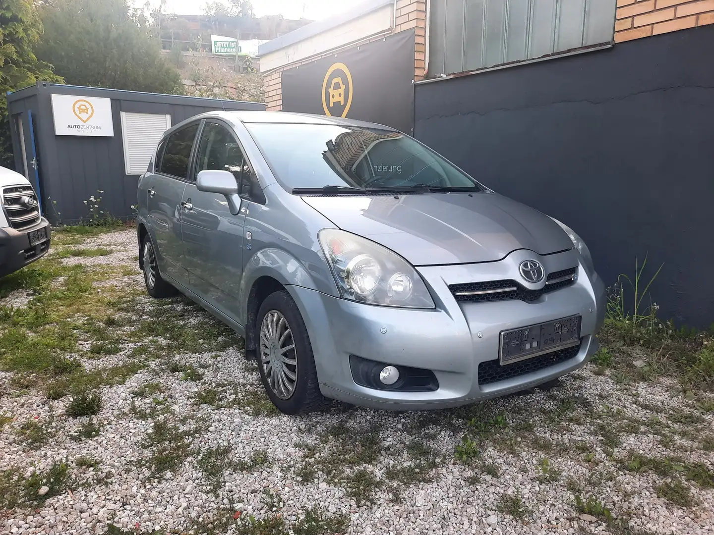 Toyota Verso 2,2 D-CAT 180 Comfort DPF - 1
