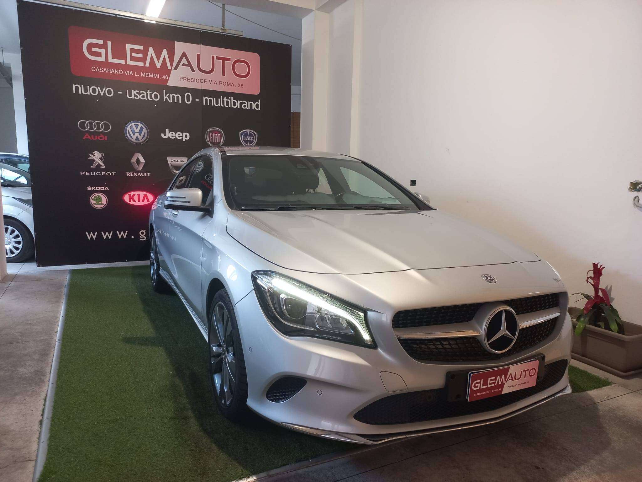Mercedes-Benz CLA 200
