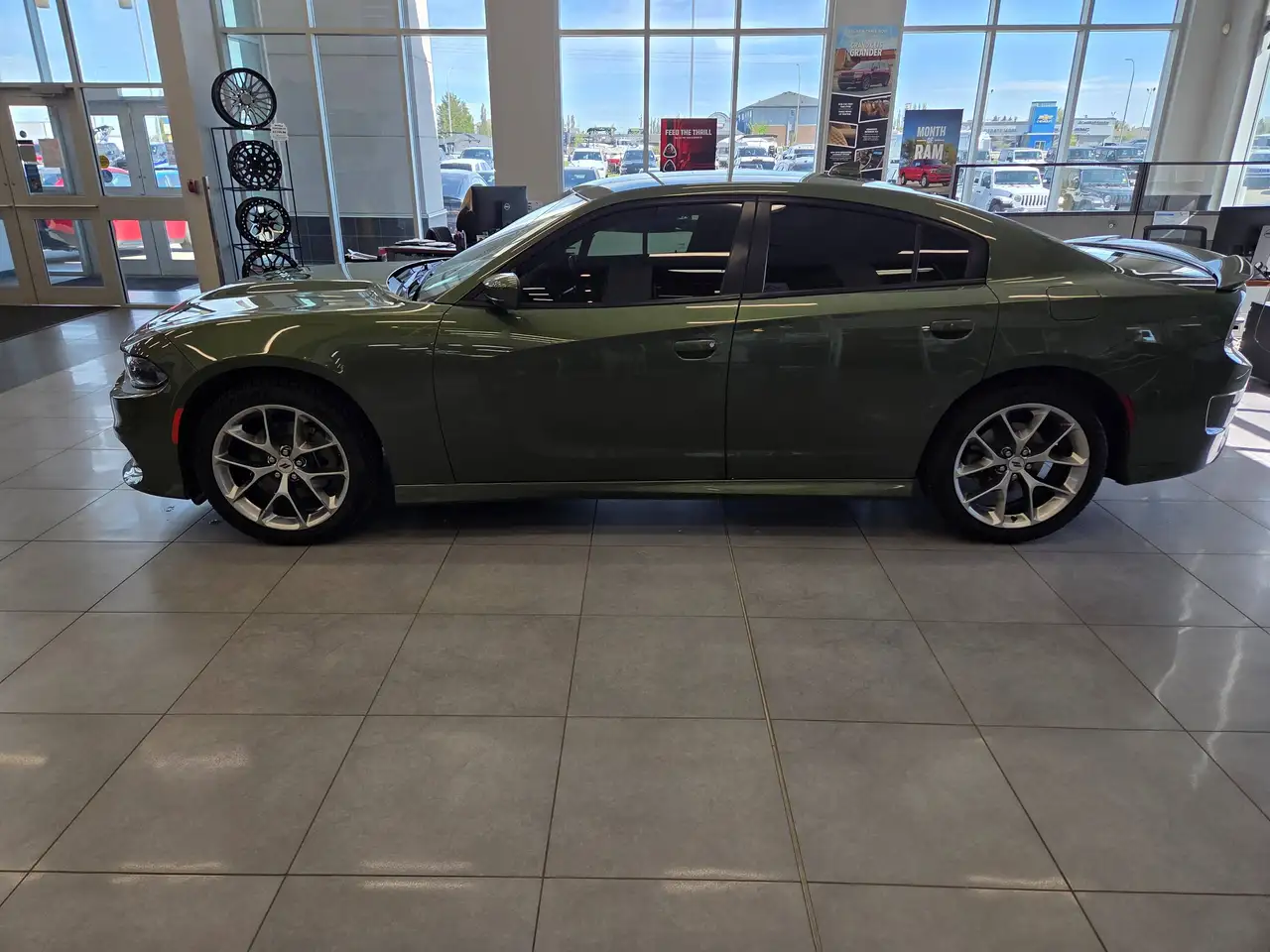 Dodge Charger снимка Dodge Charger