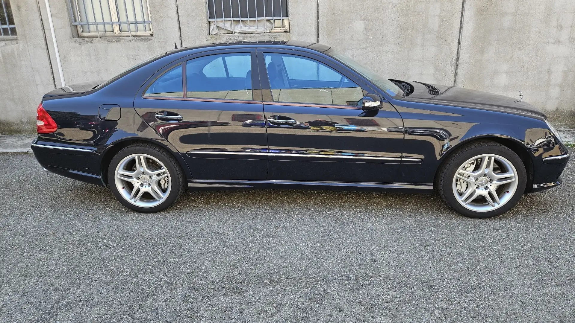 Mercedes-Benz E 55 AMG - 1