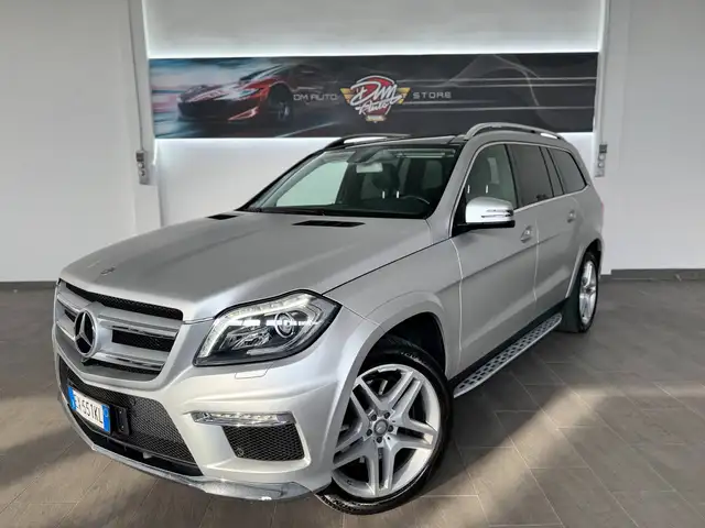 Mercedes-Benz GL 350 GL - Premium auto 4 MATIC 7 POSTI