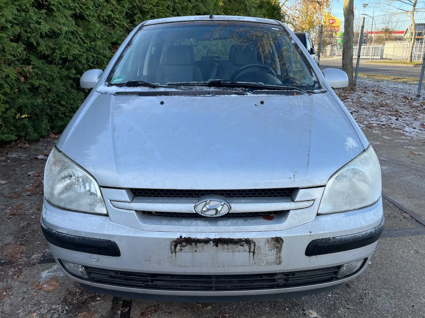 Hyundai Getz 1.1 Klima 5-Türer *kein Tüv* Silber - 2
