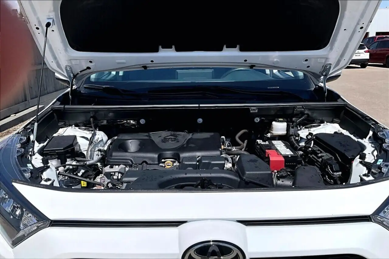 Toyota RAV 4 снимка Toyota RAV 4