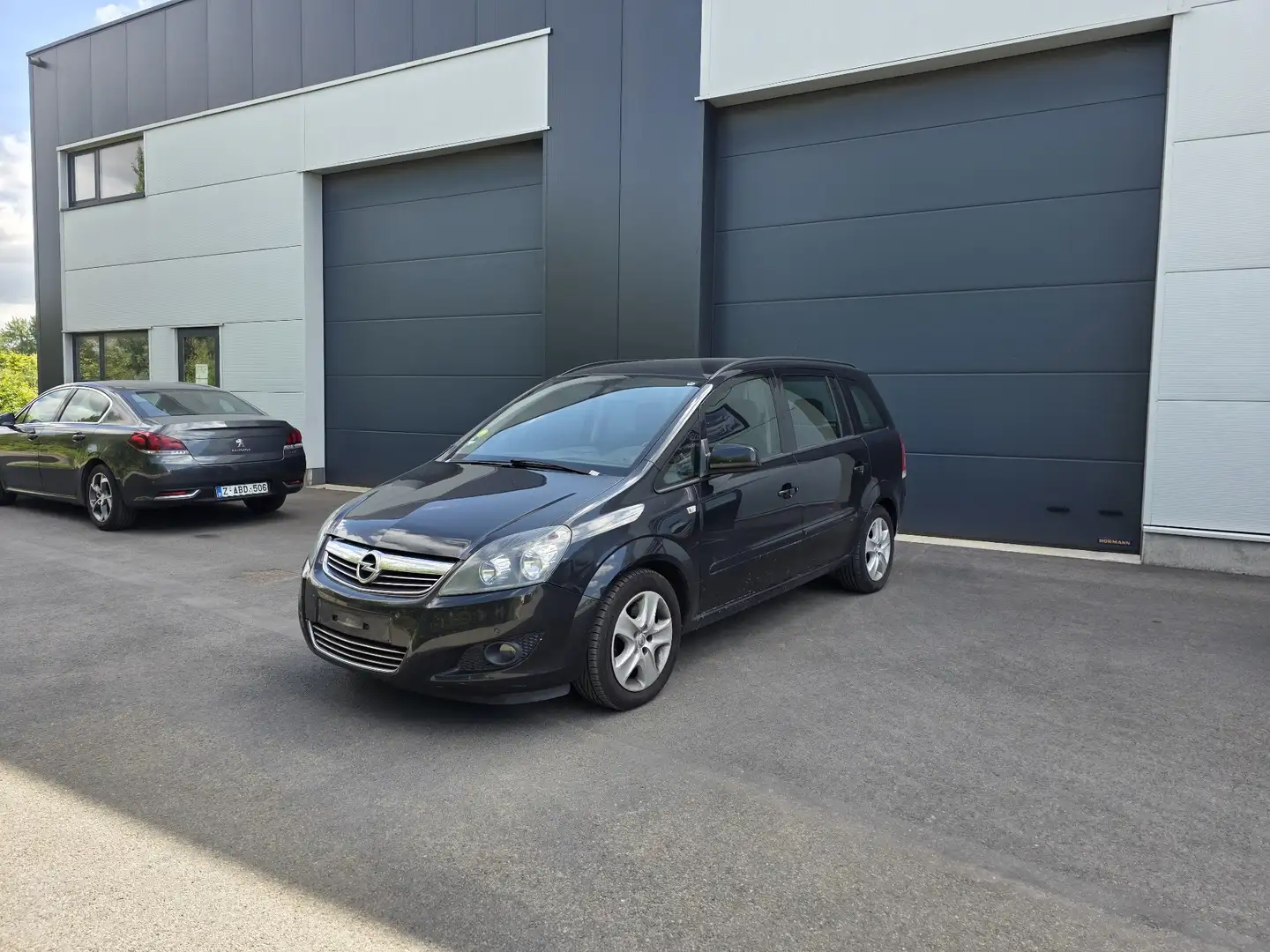Opel Zafira 1.7 CDTi ecoFLEX Cosmo DPF 7plac - 2