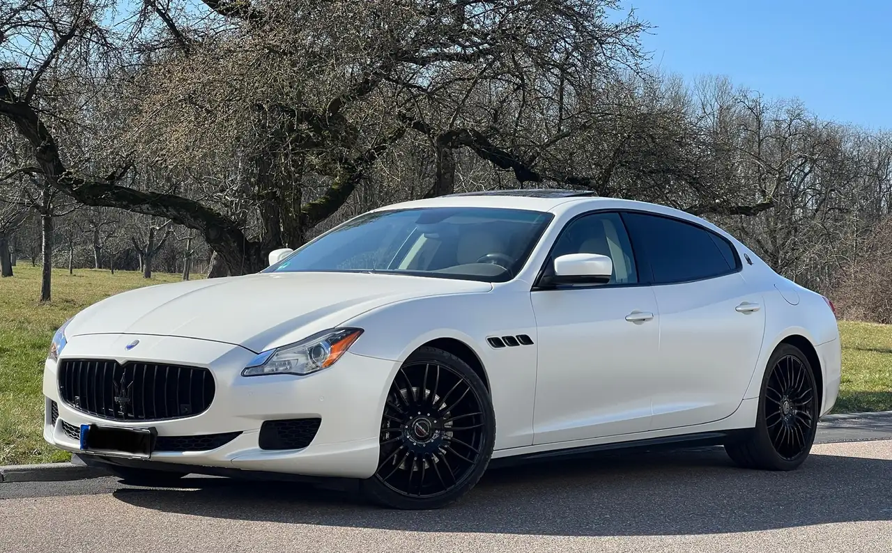 Maserati Quattroporte