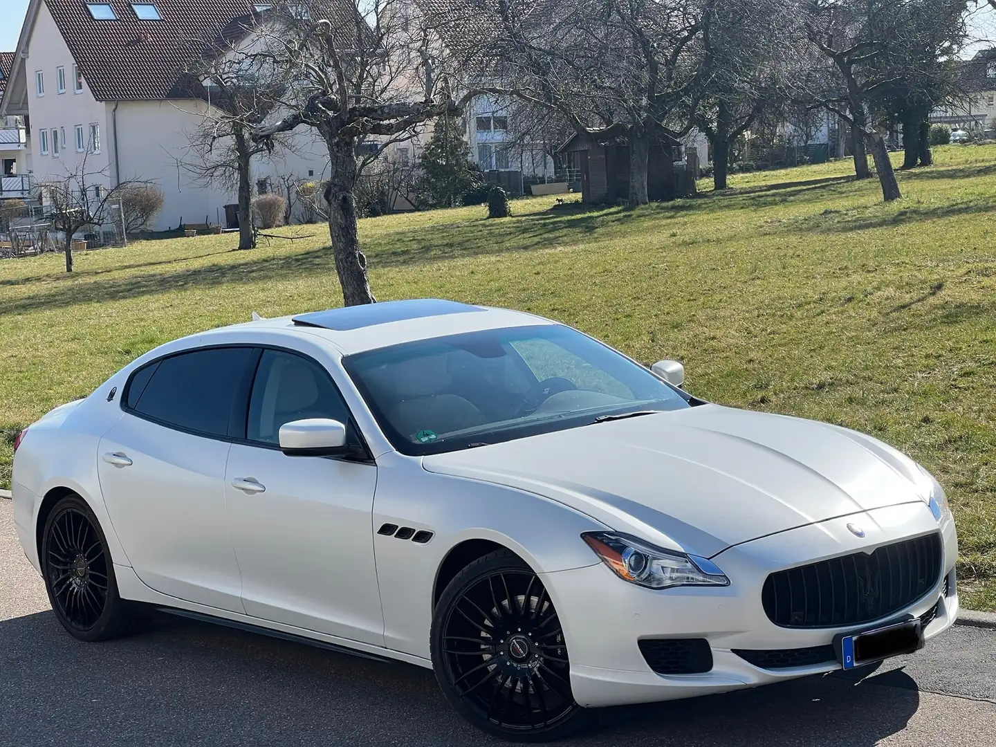 Maserati Quattroporte D Automatik guter Zustand Tüv Neu bijela - 1