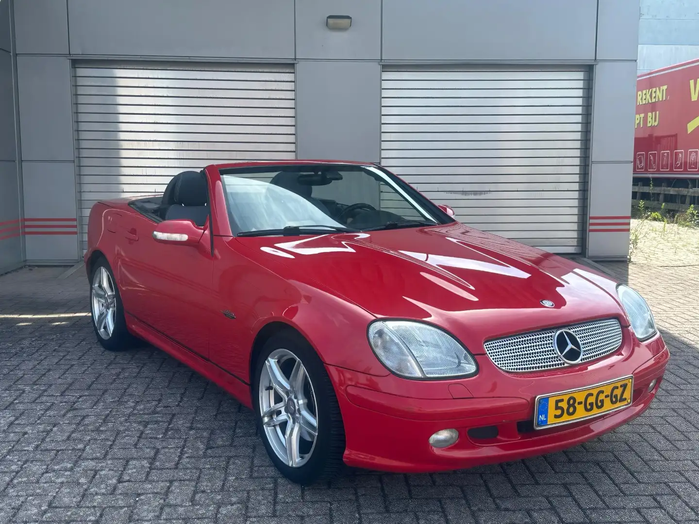 Mercedes-Benz SLK 320 v6 Automaat Rood - 2