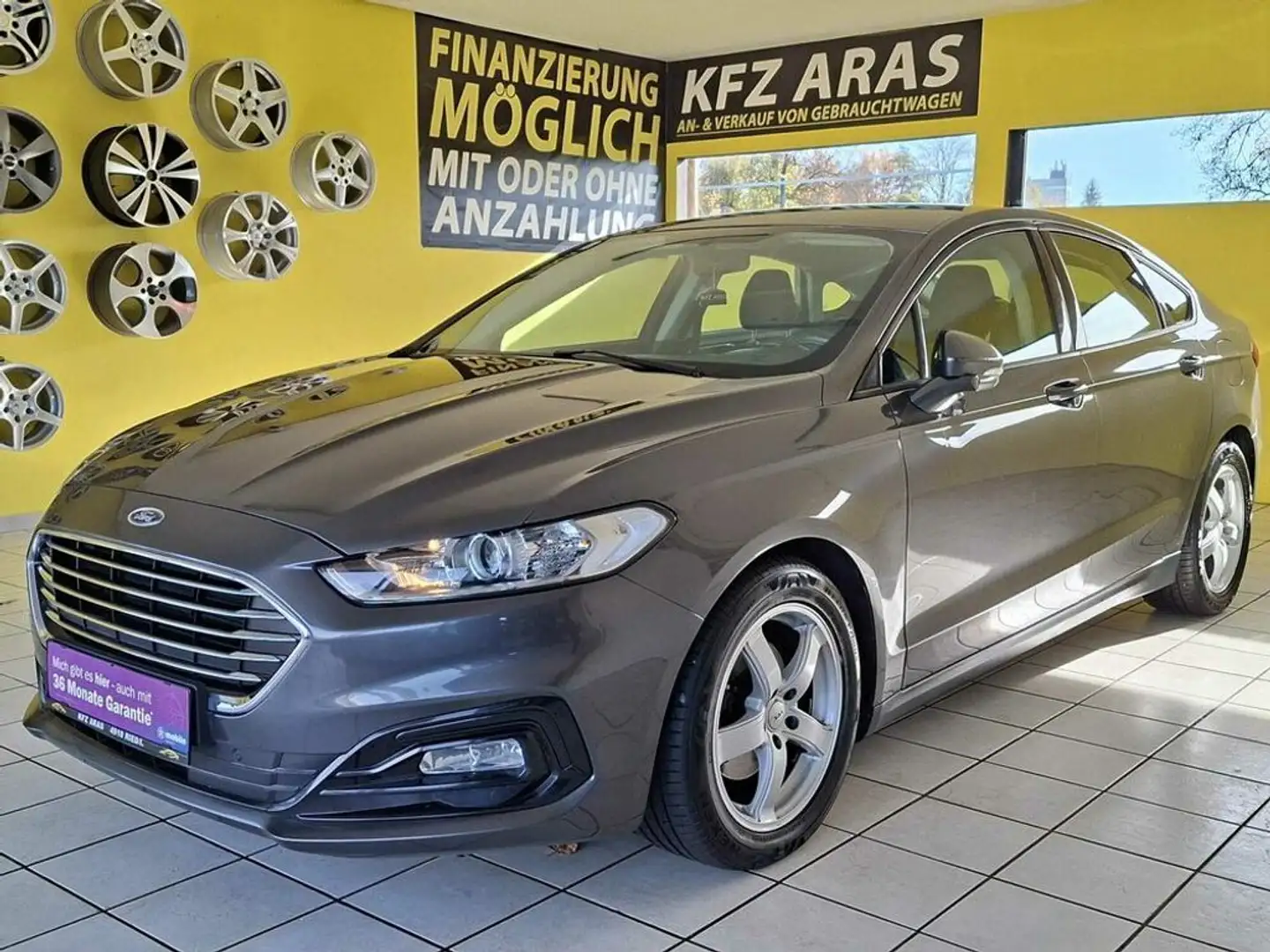 Ford Mondeo Business GUTER ZUSTAND, PDC, NAVI, SITZH. Grau - 1