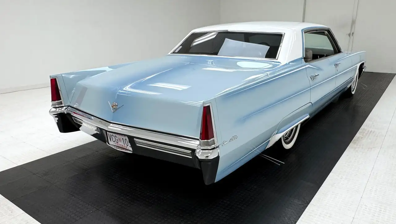 Cadillac Deville 4 Door Hardtop, foto 5