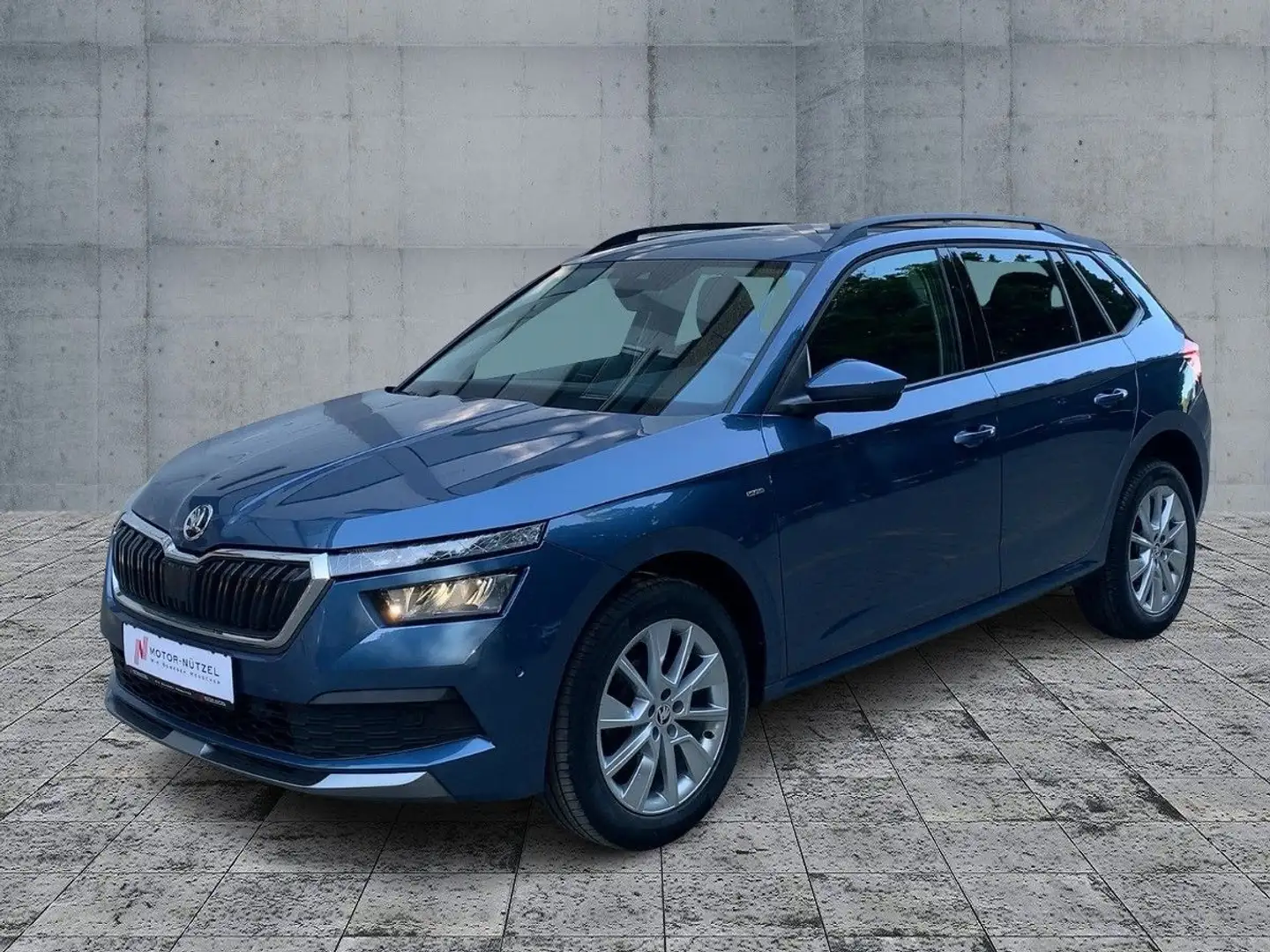 Skoda Kamiq 1.5 TSI CLEVER 5JG+LED+APP+DAB+GRA+SHZ+MFL Blau - 2