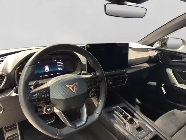 Cupra Leon view 5