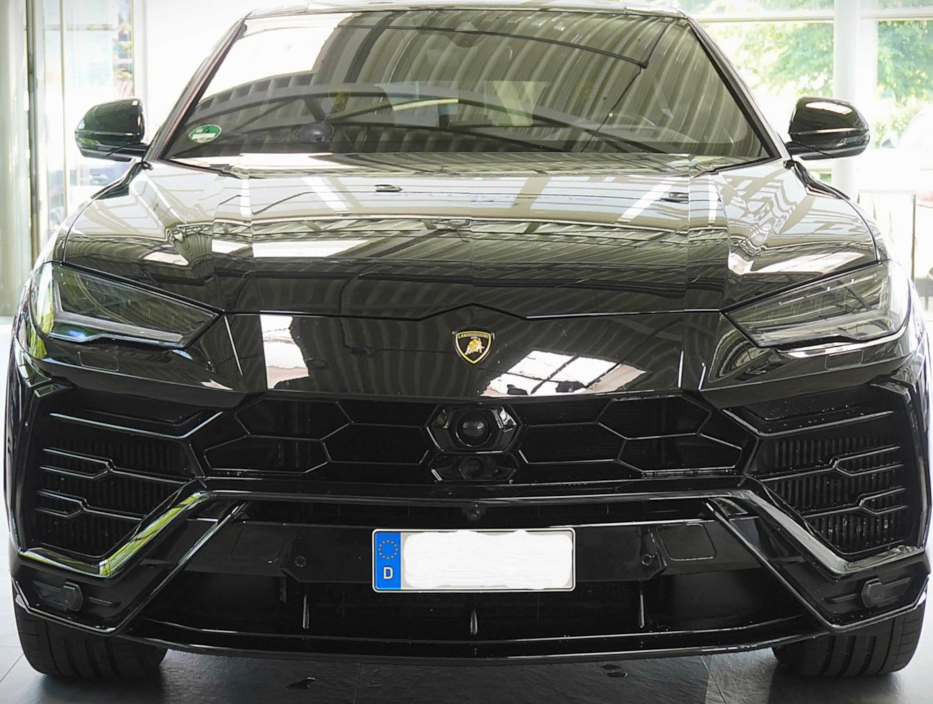 Lamborghini Urus 4.0 NIGHT*FOND*ADAS*MASSAGE*22*FULL-OPTIONS — photo 2