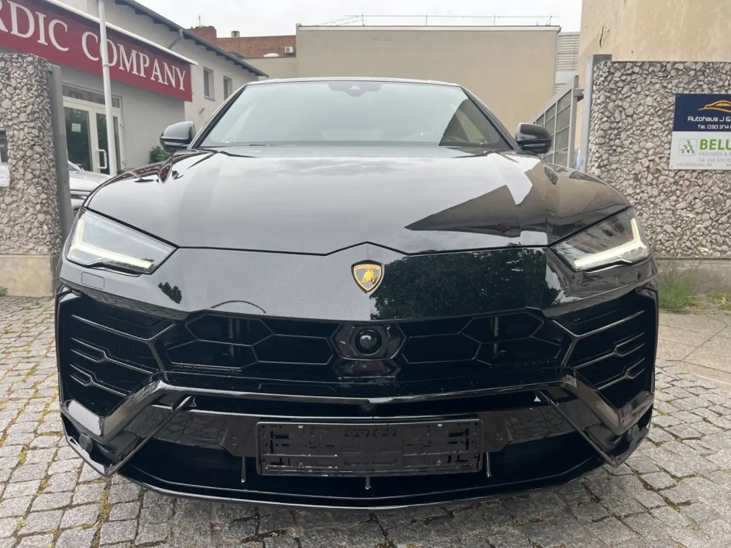 Lamborghini Urus 4.0 V8 Pano.ADAS,B&O,HUD, 23 Zoll,Q-Citura Black - 2