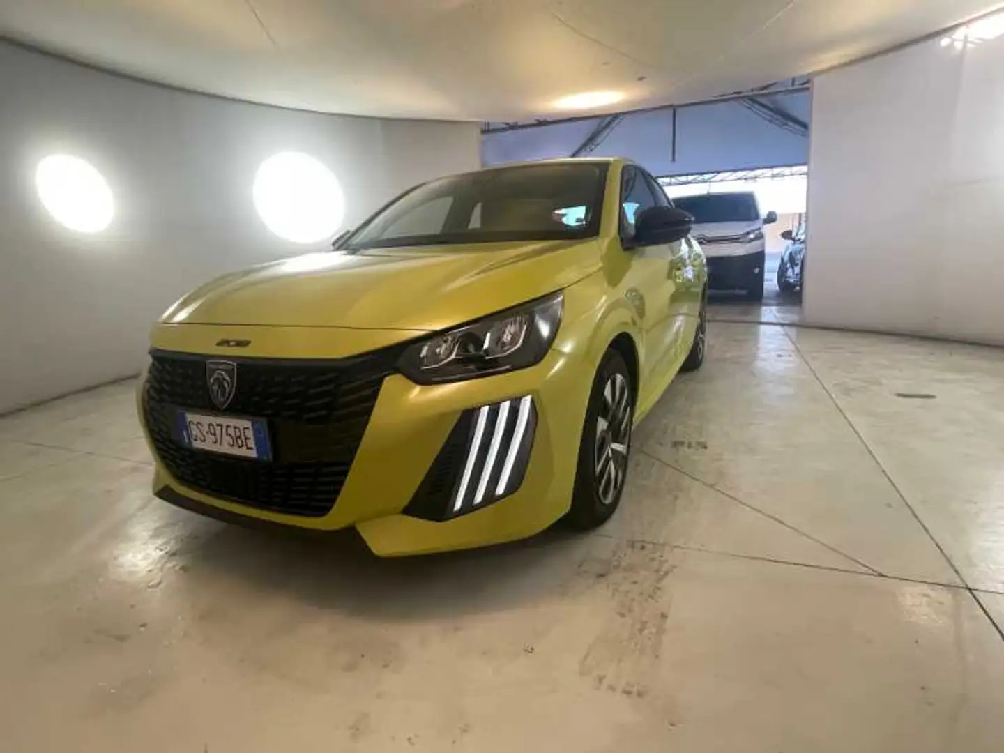 Peugeot 208 1.2 PureTech Style Giallo - 1