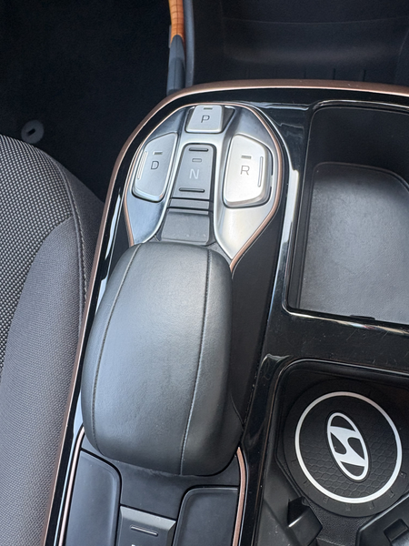 Hyundai IONIQ Comfort EV CARPLAY/CAMERA/CLIMA/NL AUTO/NAP — photo 17