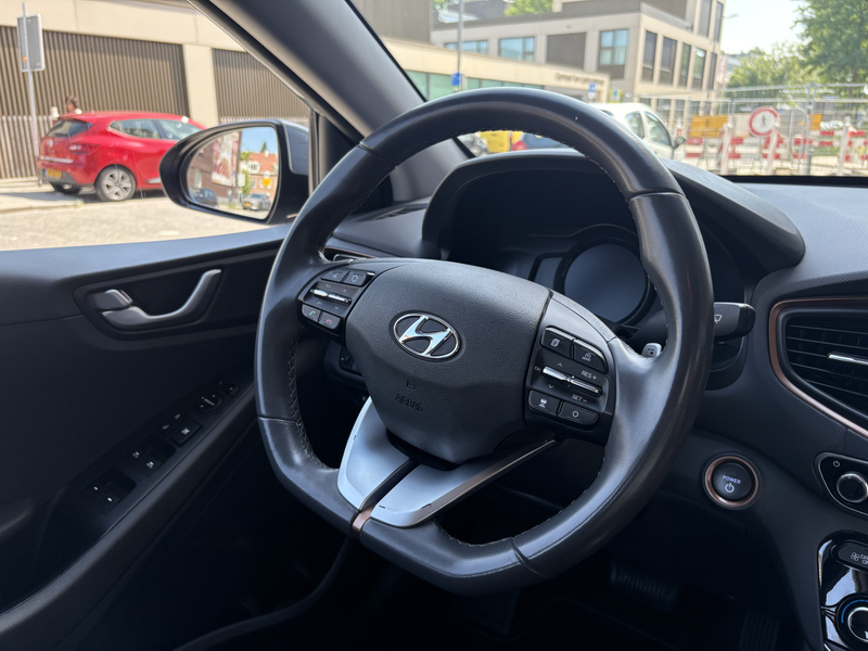 Hyundai IONIQ Comfort EV CARPLAY/CAMERA/CLIMA/NL AUTO/NAP — photo 10