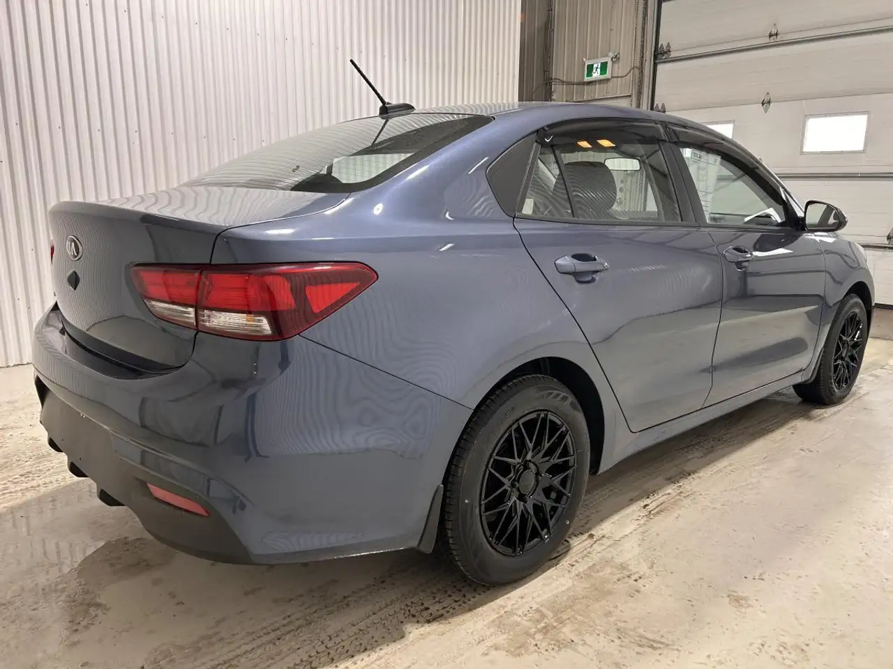 Kia Rio снимка Kia Rio