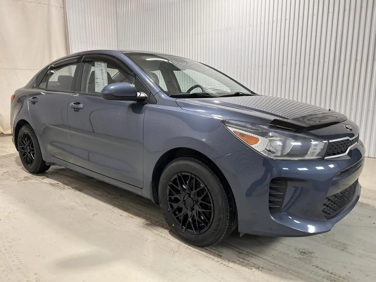 Kia Rio снимка Kia Rio