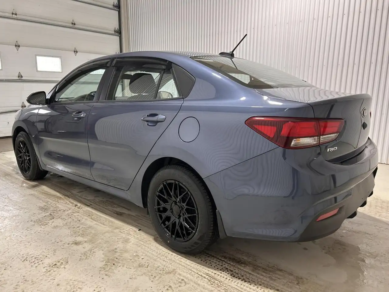 Kia Rio снимка Kia Rio