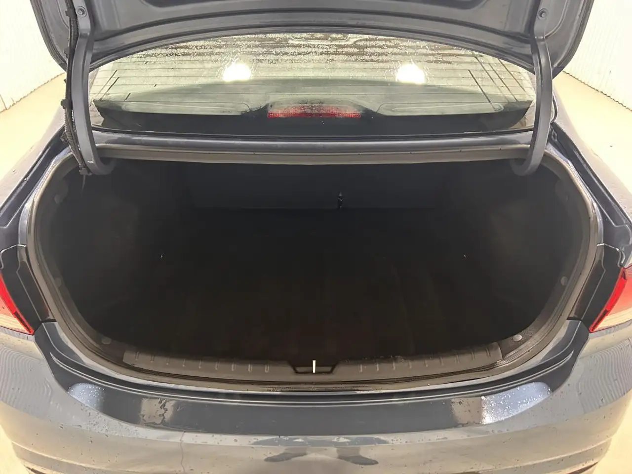 Kia Rio снимка Kia Rio
