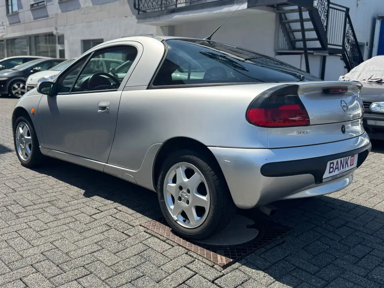 Opel Tigra 1.4/ TÜV NEU/ 1.HAND/ SCHIEBEDACH, foto 5