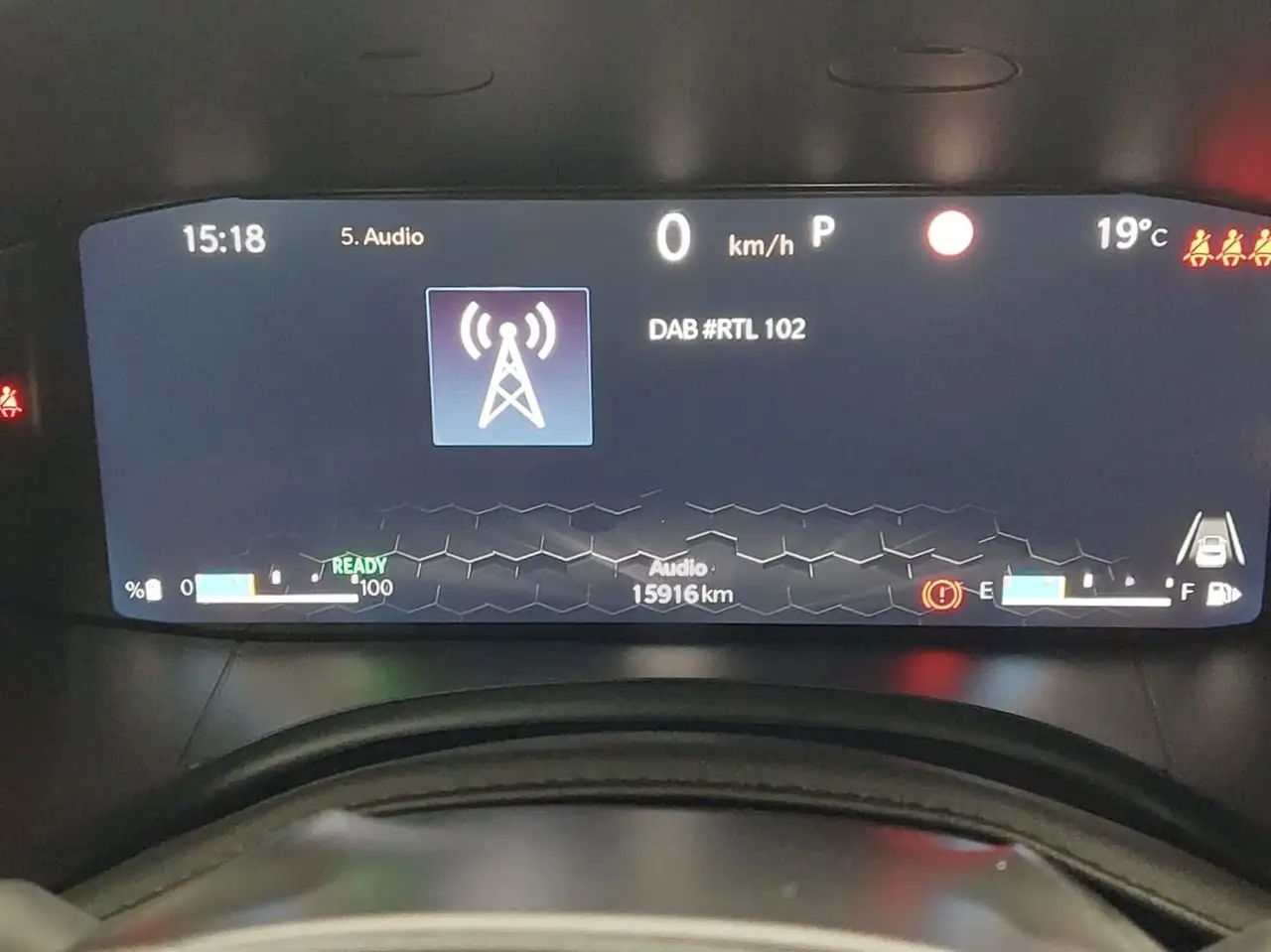 Jeep Renegade 1.5 T4 MHEV 130cv Summit DDCT 11