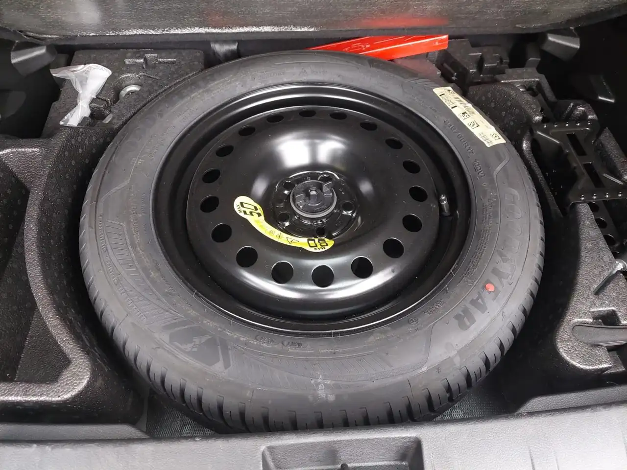 Jeep Renegade 1.5 T4 MHEV 130cv Summit DDCT 14