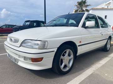 Escort 1.8i 16v XR3 XR3